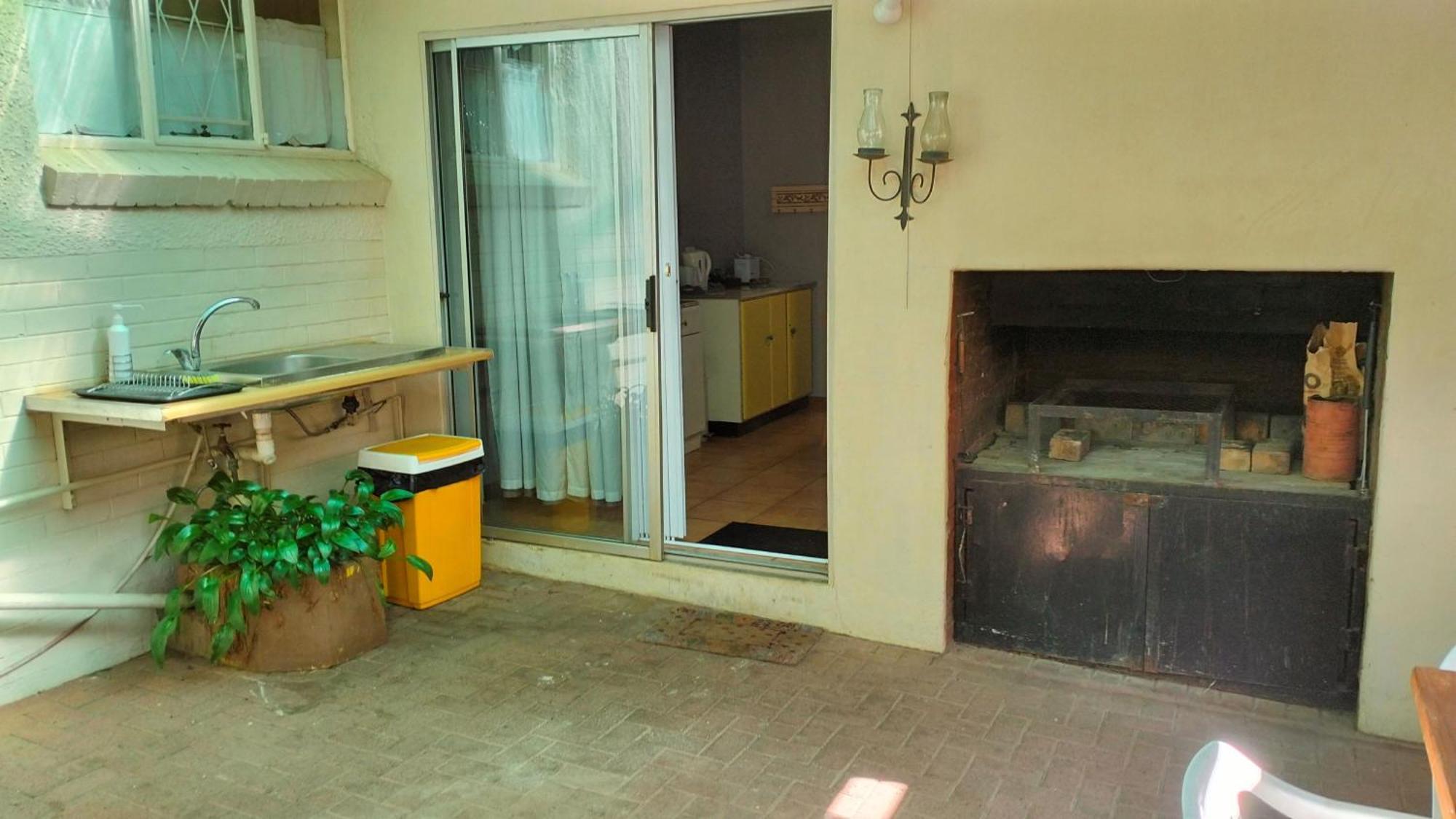 Anri Guesthouse Bloemfontein Eksteriør billede