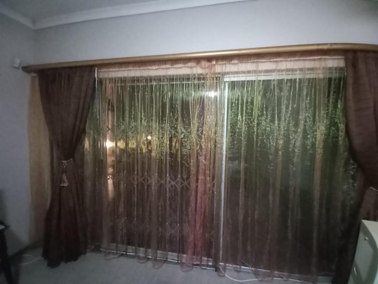 Anri Guesthouse Bloemfontein Eksteriør billede