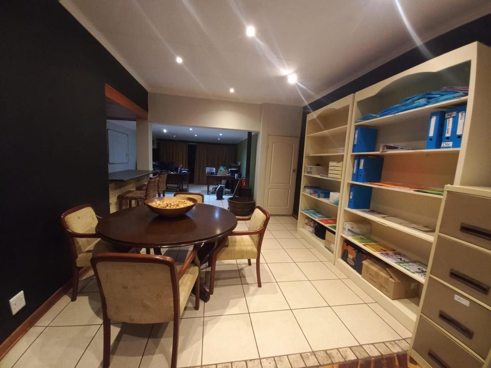 Anri Guesthouse Bloemfontein Eksteriør billede