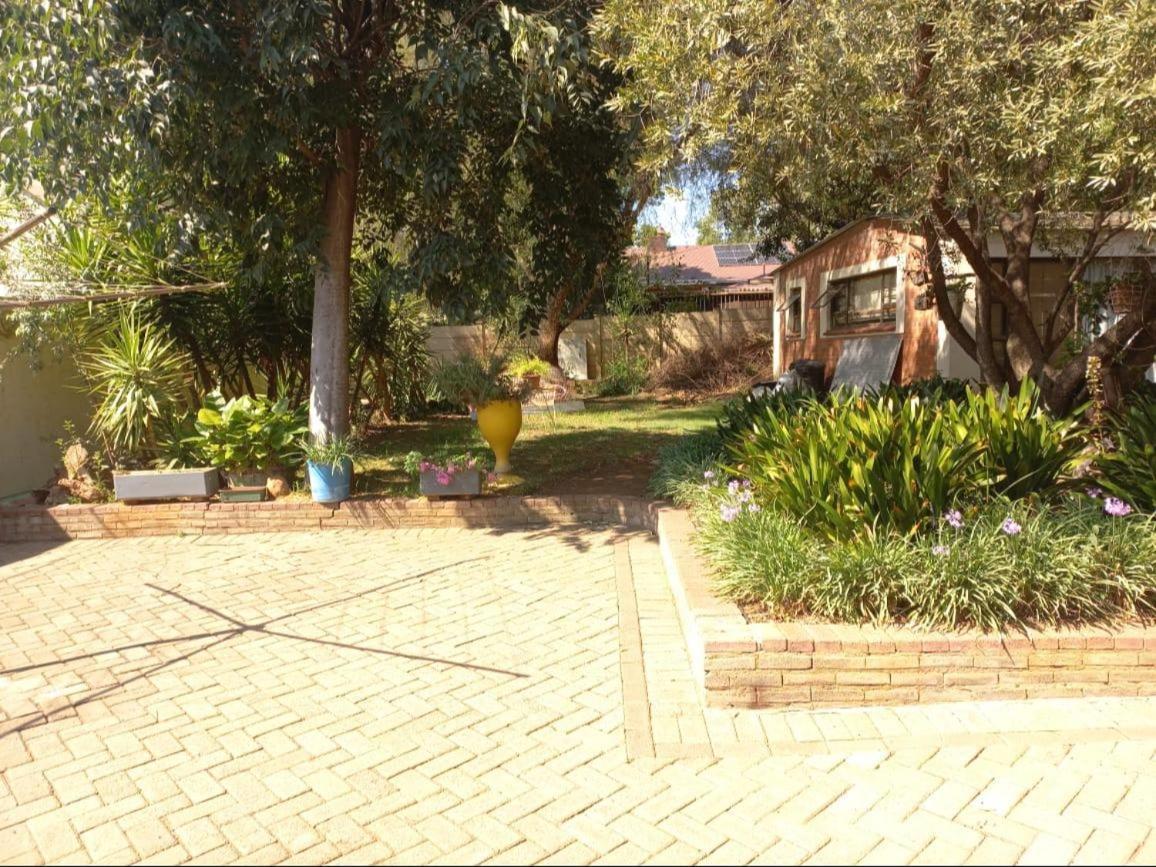 Anri Guesthouse Bloemfontein Eksteriør billede