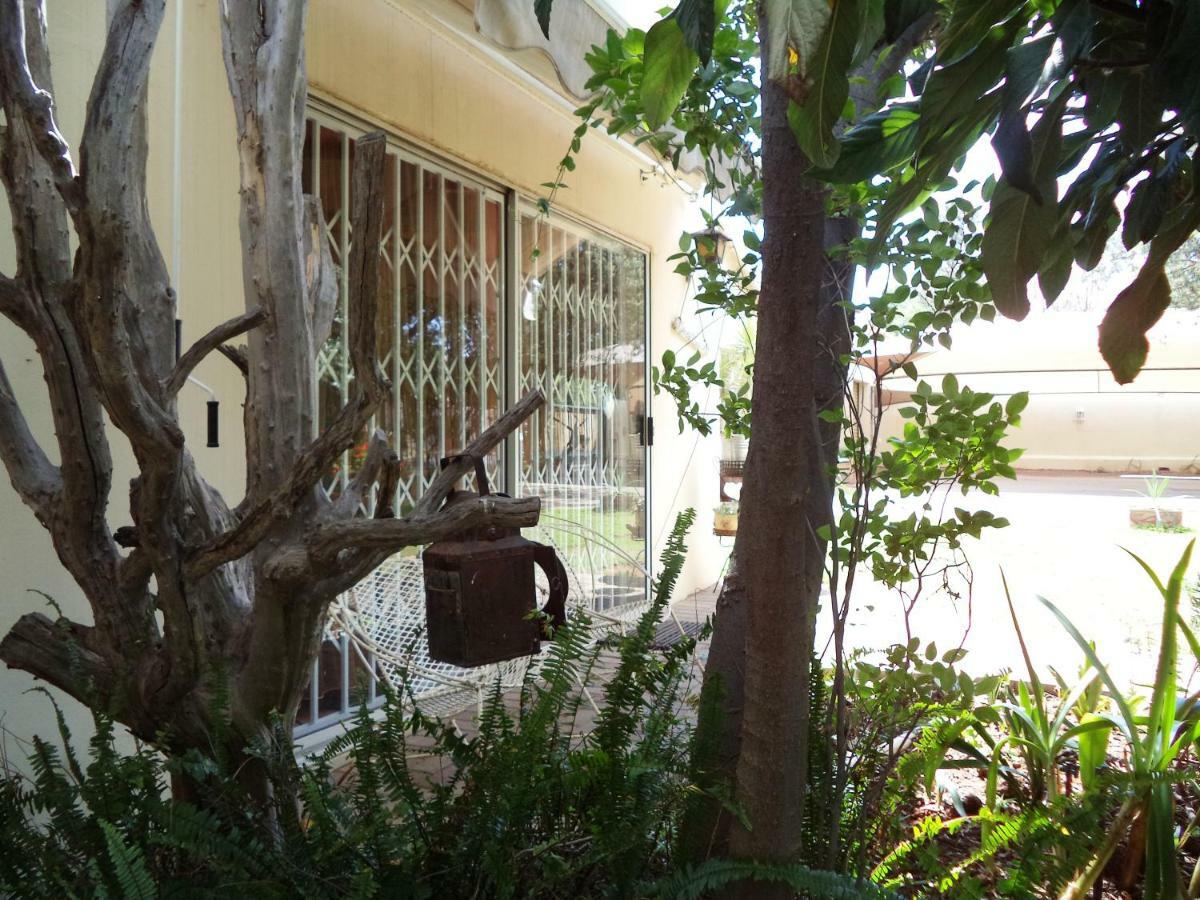Anri Guesthouse Bloemfontein Eksteriør billede